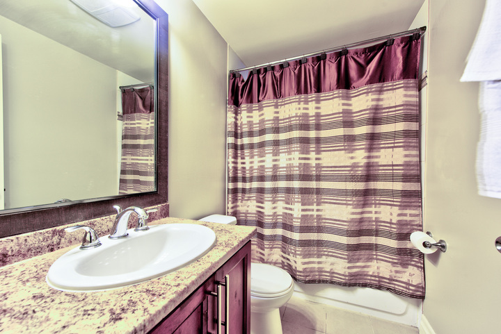 Bathroom at 17910 70a Avenue, Cloverdale