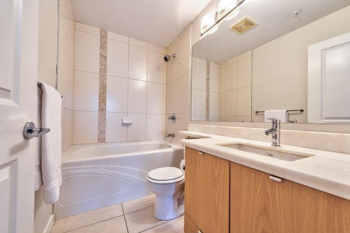 15988-26-avenue-grandview-surrey-south-surrey-white-rock-15 at 324 - 15988 26 Avenue, Grandview Surrey, South Surrey White Rock