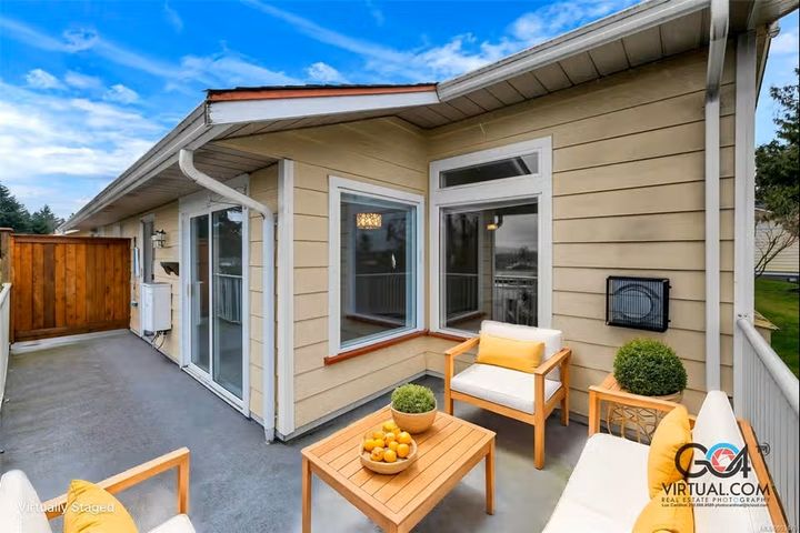 19 at 34 - 9933 Chemainus Road