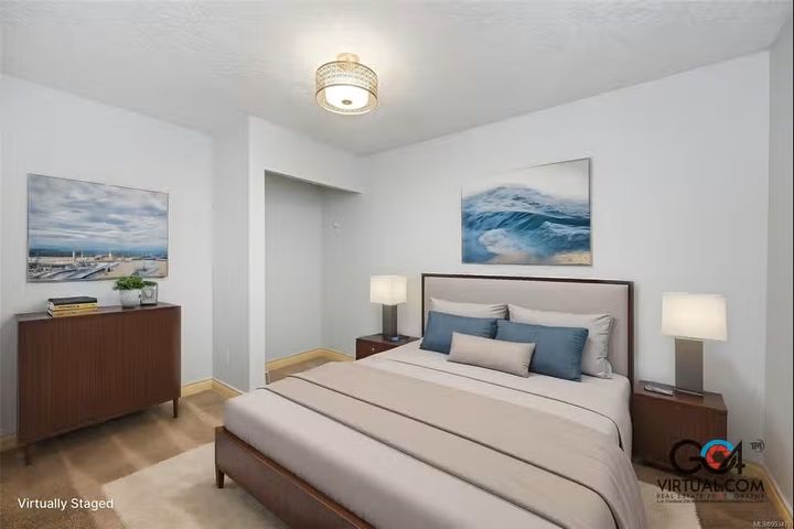 2 at 34 - 9933 Chemainus Road