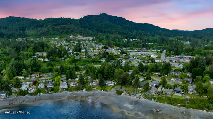 dji_0552-day-to-dusk-dusk-0 at Ladysmith - 427a Walker Avenue