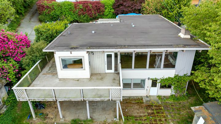 dji_0560 at Ladysmith - 427a Walker Avenue