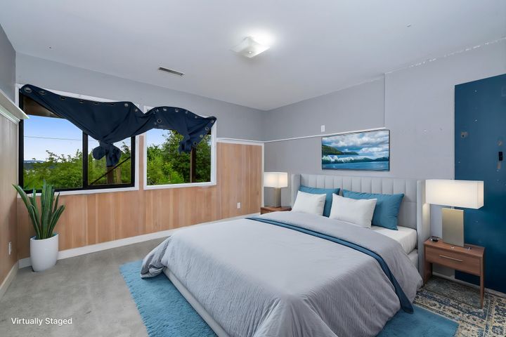 dsc_2762-bedroom-standard-1 at Ladysmith - 427a Walker Avenue