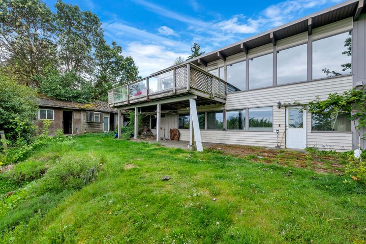 dsc_2778 at Ladysmith - 427a Walker Avenue