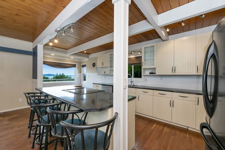 dsc_2786 at Ladysmith - 427a Walker Avenue