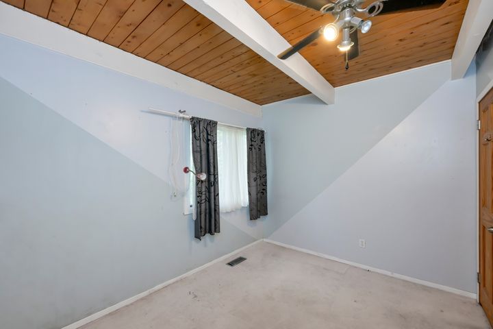 dsc_2802 at Ladysmith - 427a Walker Avenue