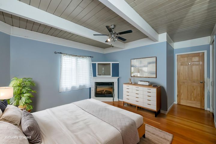 dsc_2805-bedroom-scandinavian-2 at Ladysmith - 427a Walker Avenue