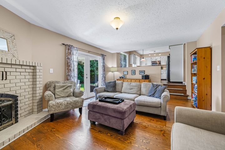 23 at 14450 19th Avenue, Sunnyside Park Surrey, South Surrey White Rock