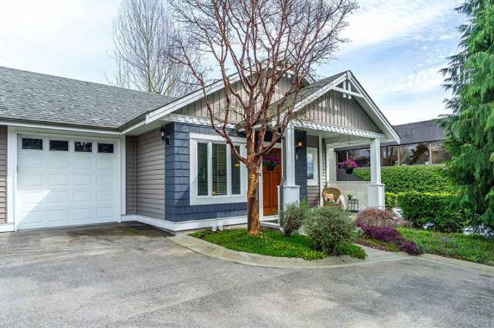 1 at 1 - 1640 140 Street, Sunnyside Park Surrey, South Surrey White Rock