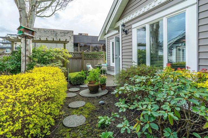 33 at 1 - 1640 140 Street, Sunnyside Park Surrey, South Surrey White Rock