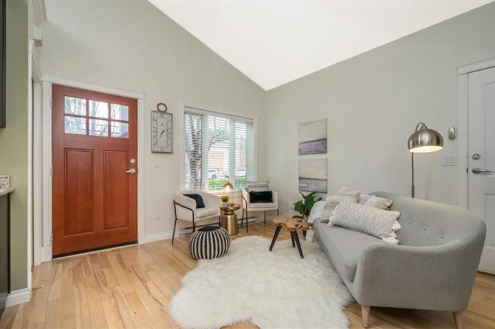 5 at 1 - 1640 140 Street, Sunnyside Park Surrey, South Surrey White Rock