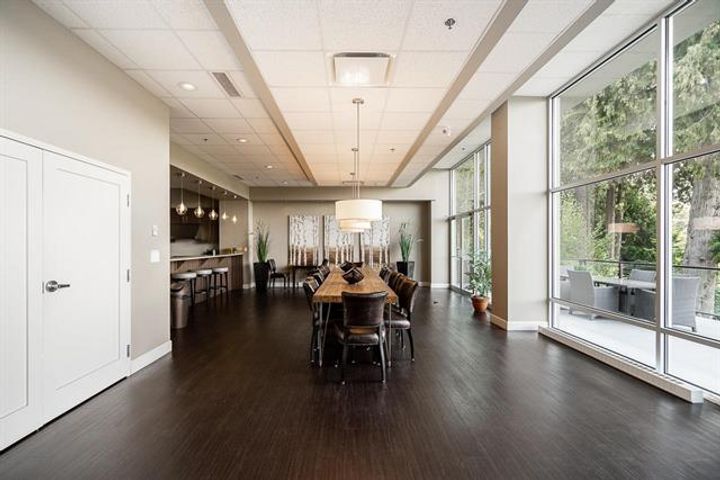 26 at 305 - 15195 36 Avenue, Morgan Creek, South Surrey White Rock