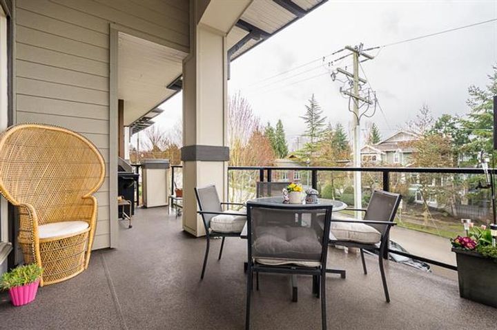 3 at 305 - 15195 36 Avenue, Morgan Creek, South Surrey White Rock