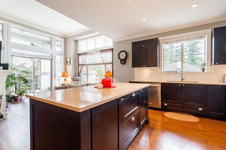 8 at 305 - 15195 36 Avenue, Morgan Creek, South Surrey White Rock