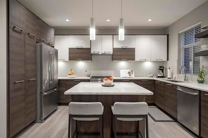 9 at 69 - 15677 28 Avenue, Grandview Surrey, South Surrey White Rock