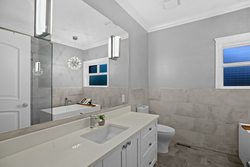 19-upper-level-master-ensuite at 3280 164 Street, Morgan Creek, South Surrey White Rock