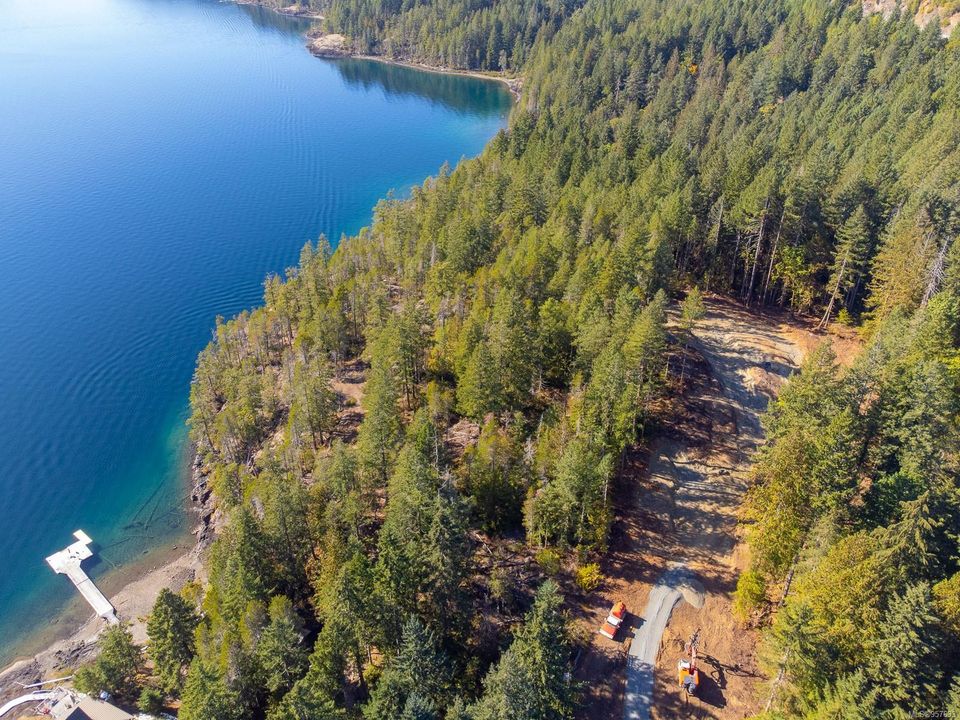 11196-taylor-arm-sproat-lake-port-alberni-05