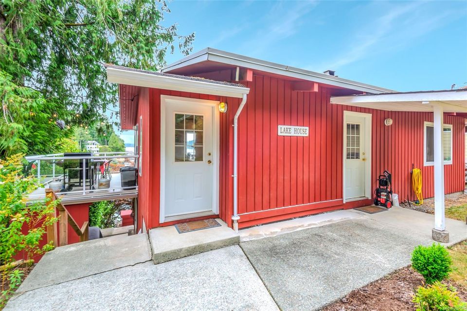 10135-klitsa-sproat-lake-port-alberni-04