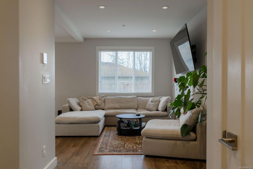 6717-ayre-sooke-vill-core-sooke-03