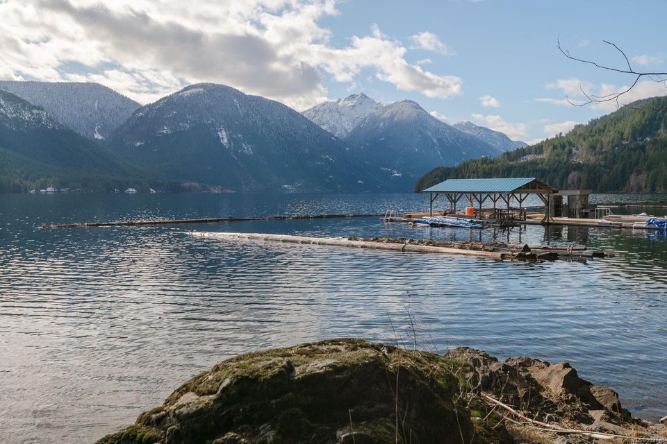 19320-pacific-rim-sproat-lake-port-alberni-03