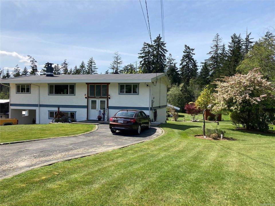 5854-strathcona-alberni-valley-port-alberni-01