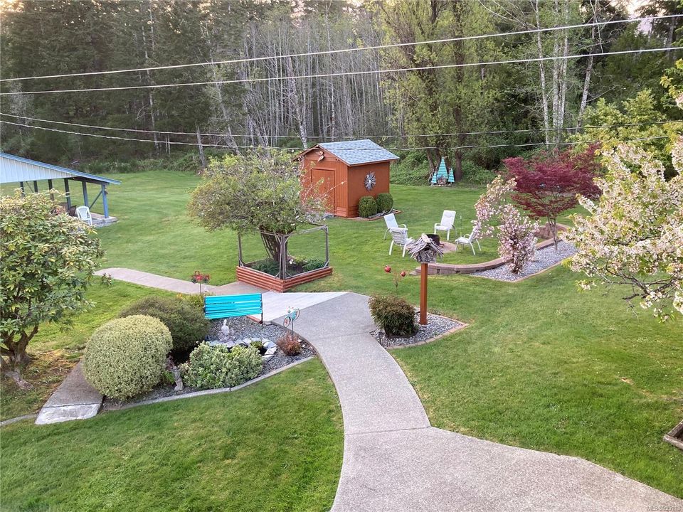 5854-strathcona-alberni-valley-port-alberni-04