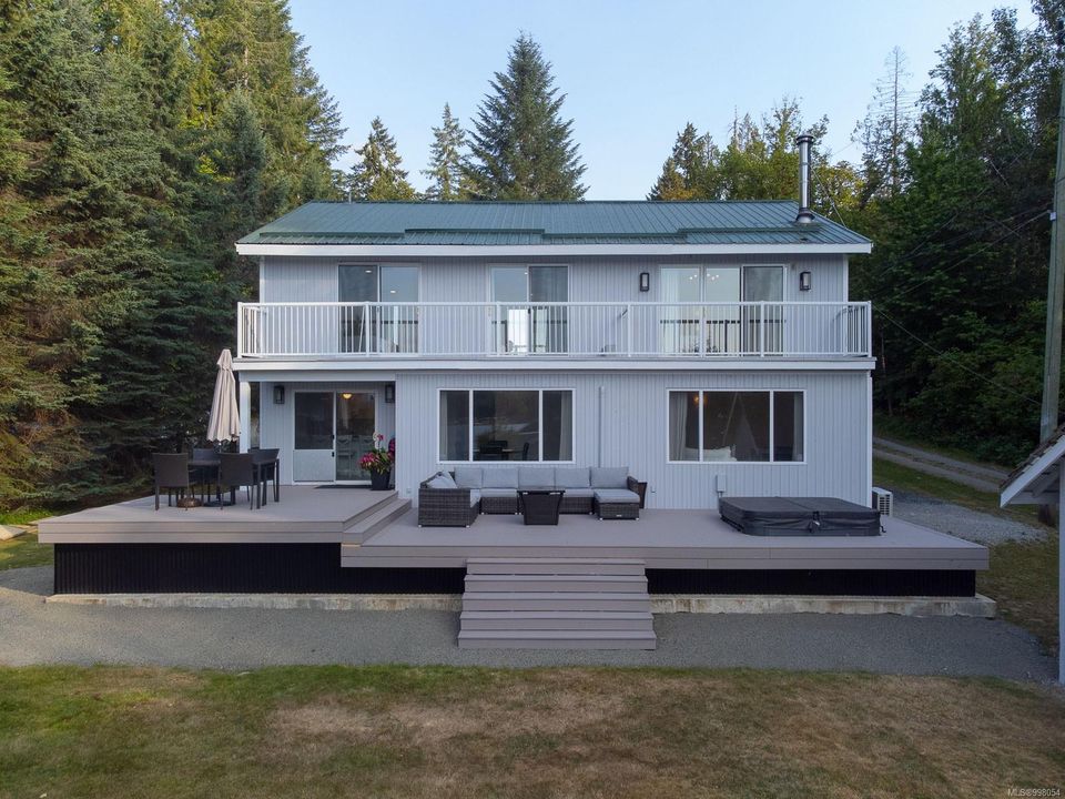 9010-lord-sproat-lake-port-alberni-02