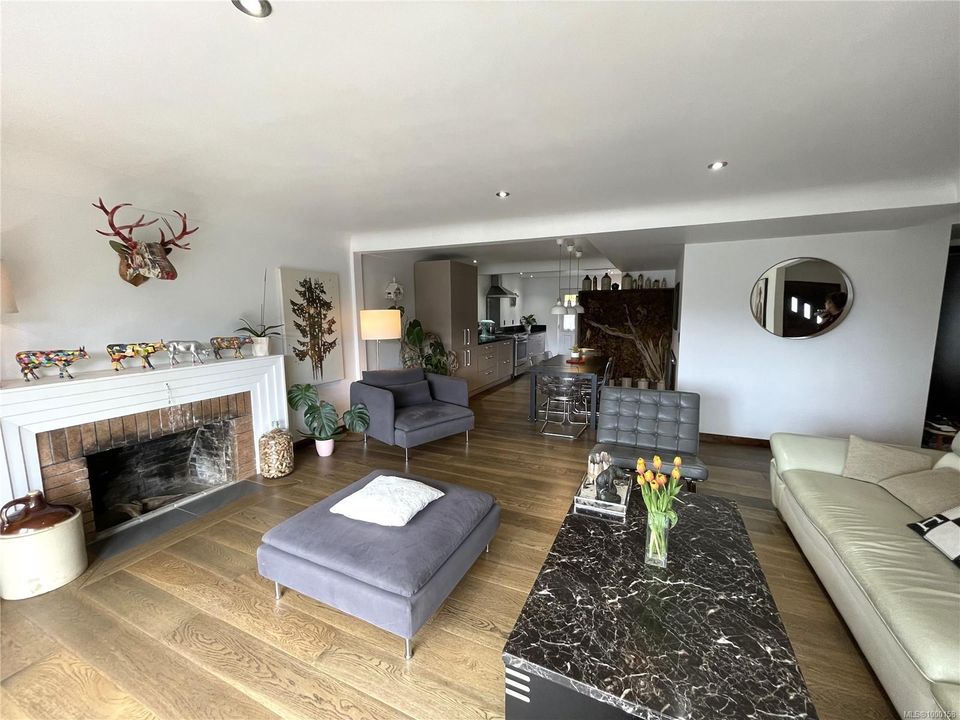 2885-6th-port-alberni-port-alberni-01