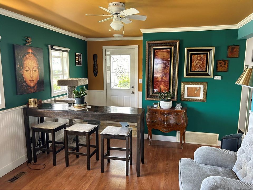 3661-7th-port-alberni-port-alberni-05