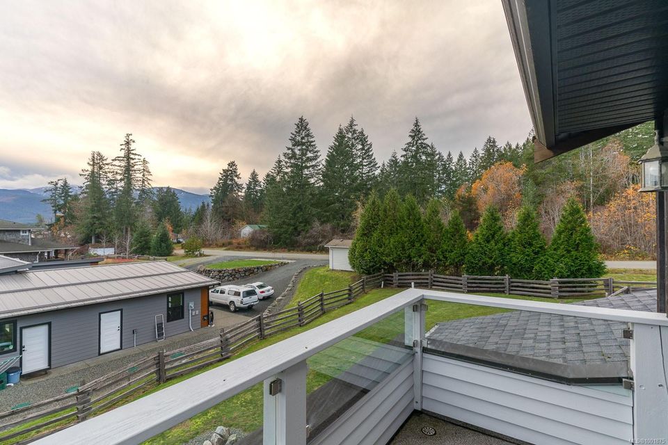6373-salal-sproat-lake-port-alberni-03