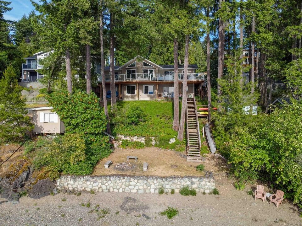 8253-dickson-sproat-lake-port-alberni-01