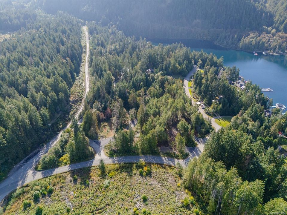 sl-7-lakewood-sproat-lake-port-alberni-03