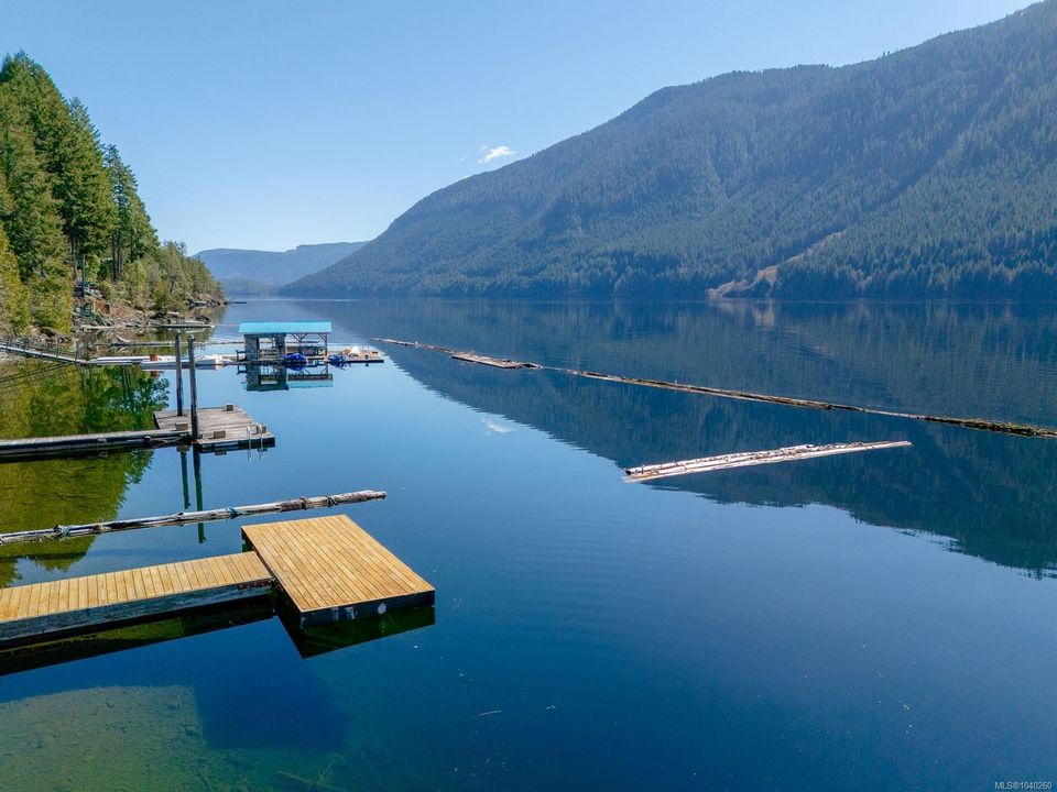 19350-pacific-rim-sproat-lake-port-alberni-02