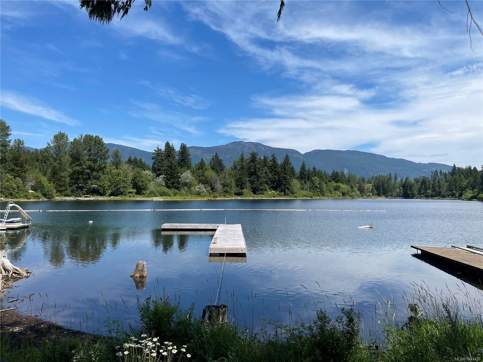 11258-pine-sproat-lake-port-alberni-02