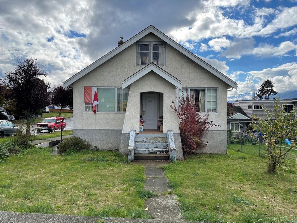 4508-redford-port-alberni-port-alberni-02