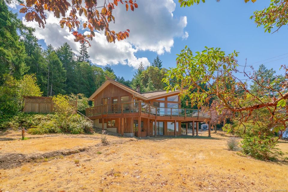 150-jenkins-salt-spring-gulf-islands-04