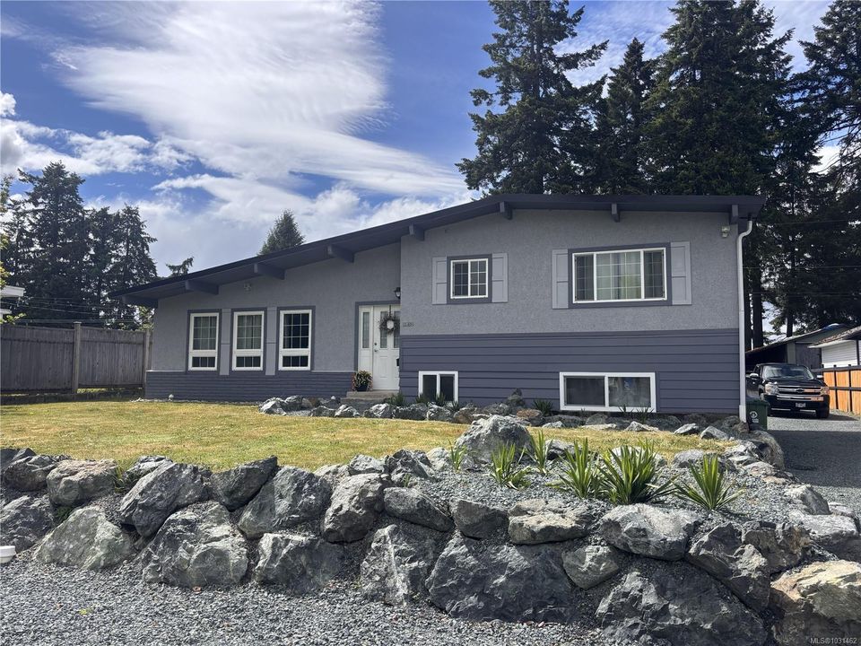 5032-cherry-creek-port-alberni-port-alberni-01