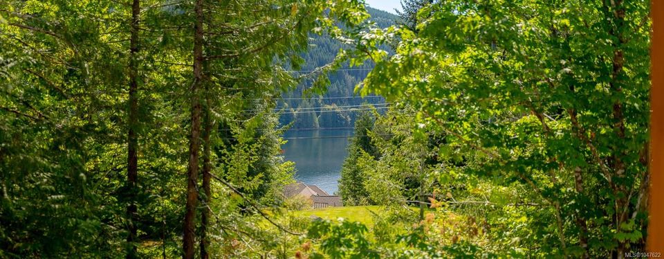 8423-sander-sproat-lake-port-alberni-05