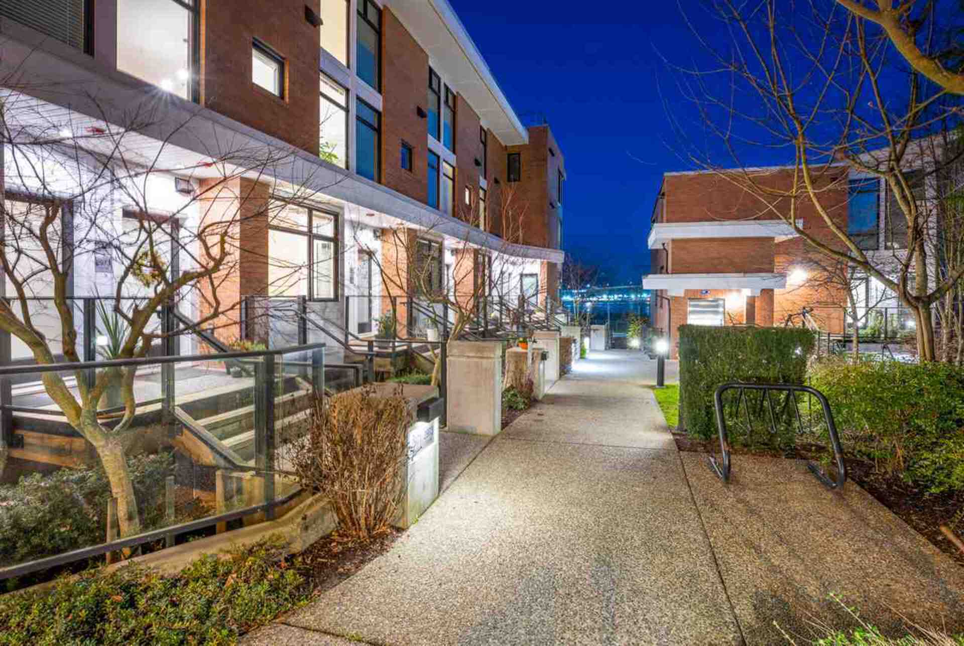 2975 Wall Street, Hastings Sunrise, Vancouver East photo 5 2975 Wall Street, Hastings Sunrise, Vancouver East photo 5