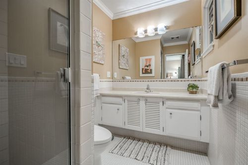 235-keith-road-cedardale-west-vancouver-17 at 1002 - 235 Keith Road, Cedardale, West Vancouver