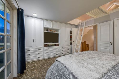 236-w-5th-street-lower-lonsdale-north-vancouver-19 at 236 W 5th Street, Lower Lonsdale, North Vancouver