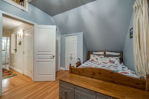 236-w-5th-street-lower-lonsdale-north-vancouver-25 at 236 W 5th Street, Lower Lonsdale, North Vancouver