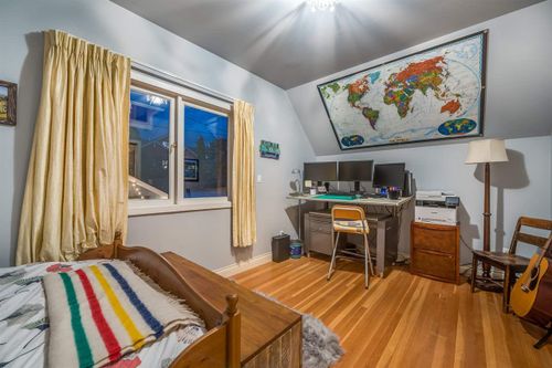 236-w-5th-street-lower-lonsdale-north-vancouver-26 at 236 W 5th Street, Lower Lonsdale, North Vancouver