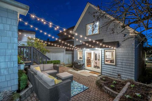 236-w-5th-street-lower-lonsdale-north-vancouver-35 at 236 W 5th Street, Lower Lonsdale, North Vancouver