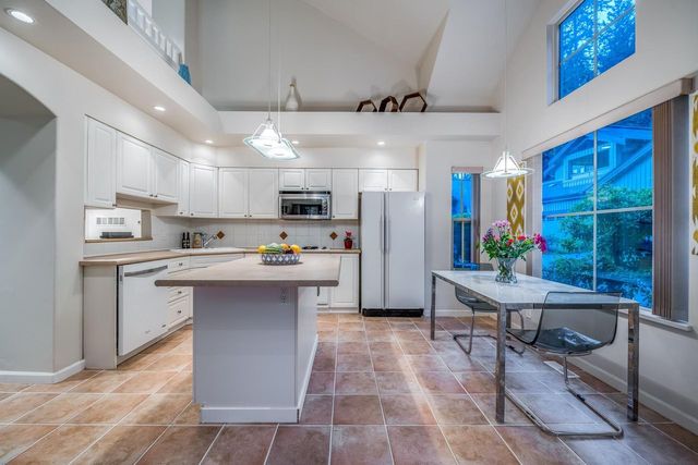 1550-larkhall-crescent-northlands-north-vancouver-15 at 59 - 1550 Larkhall Crescent, Northlands, North Vancouver