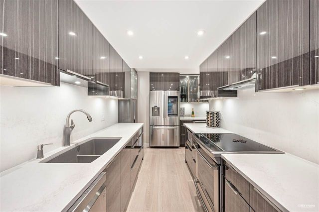 f9645b2e08d625f5a4cd5077814b069b at 107 - 235 Keith Road, Cedardale, West Vancouver f9645b2e08d625f5a4cd5077814b069b at 107 - 235 Keith Road, Cedardale, West Vancouver