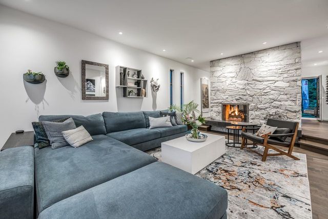 2856-trillium-place-blueridge-nv-north-vancouver-04 at 2856 Trillium Place, Blueridge NV, North Vancouver