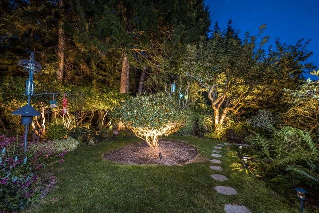 2856-trillium-place-blueridge-nv-north-vancouver-36 at 2856 Trillium Place, Blueridge NV, North Vancouver