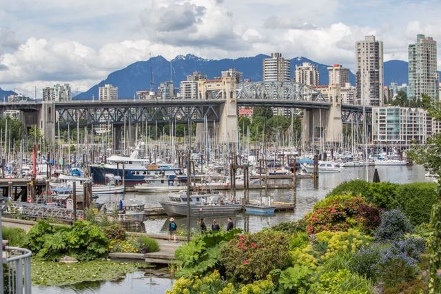 4837a31708ee1f2fafa5b1bb22490f78 at 1557 Mariner Walk, Vancouver West