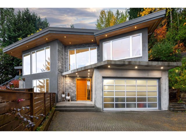 r2629287_1 at 1115 Dyck Road, North Vancouver
